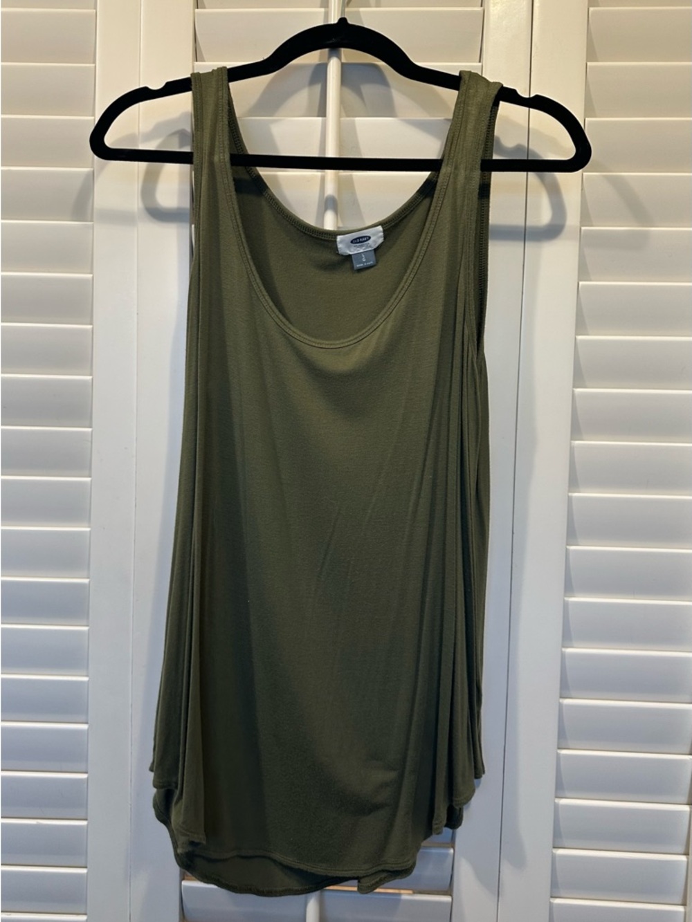 Old Navy Olive Scoop Neck Tank Top